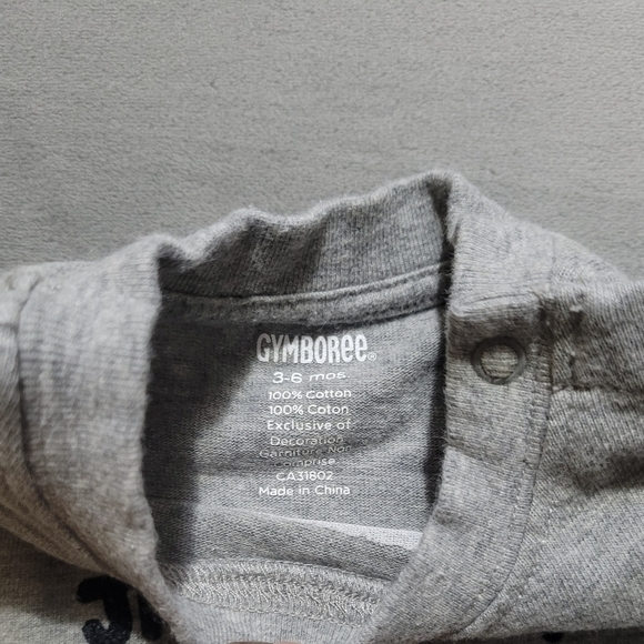 4/$15 - Gymboree- Long Sleeve Romper Diaper Shirt - 3-6M - Picture 5 of 5